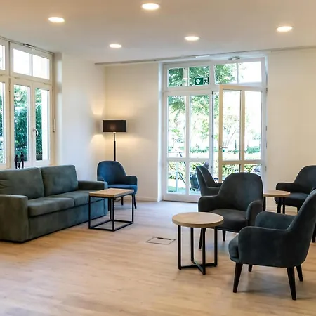 Am Haus 1 8 Hotel *